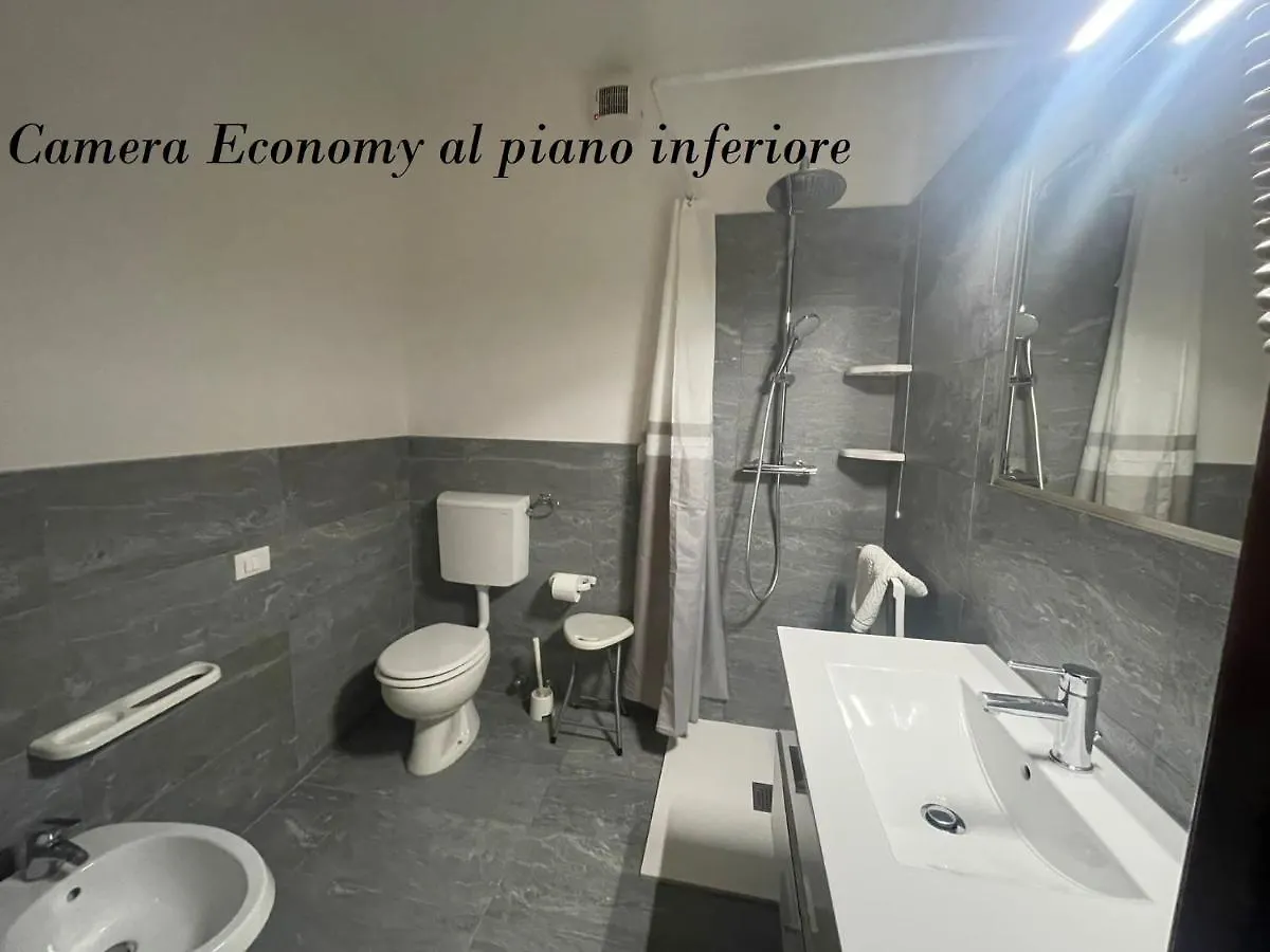 Hotel Sciatori Temù 3*,