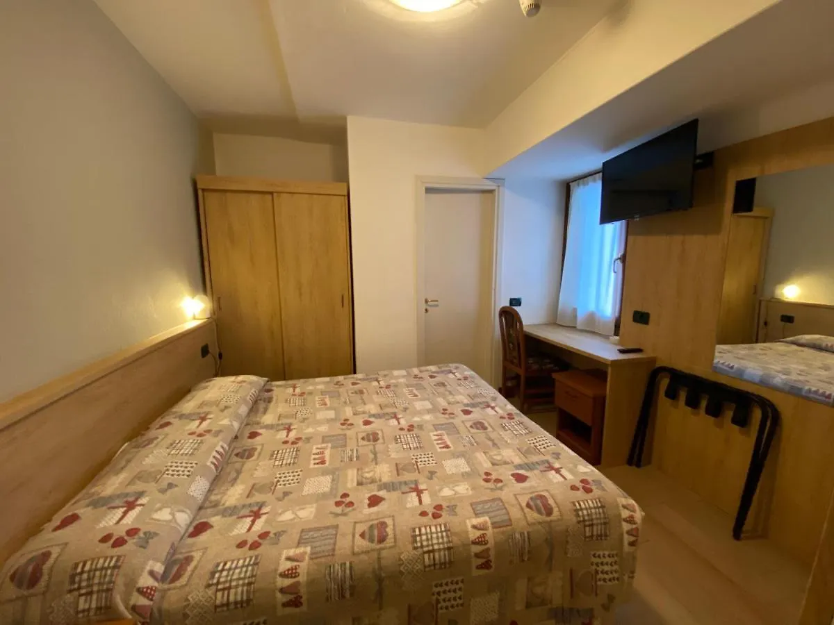 Hotel Sciatori Temù