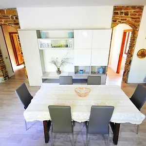 Residenza I Melograni Casa vacanze Porto Ottiolu