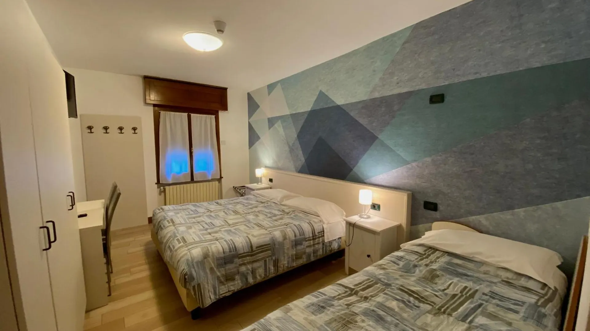 Hotel Sciatori 3 Stelle Superior Temù